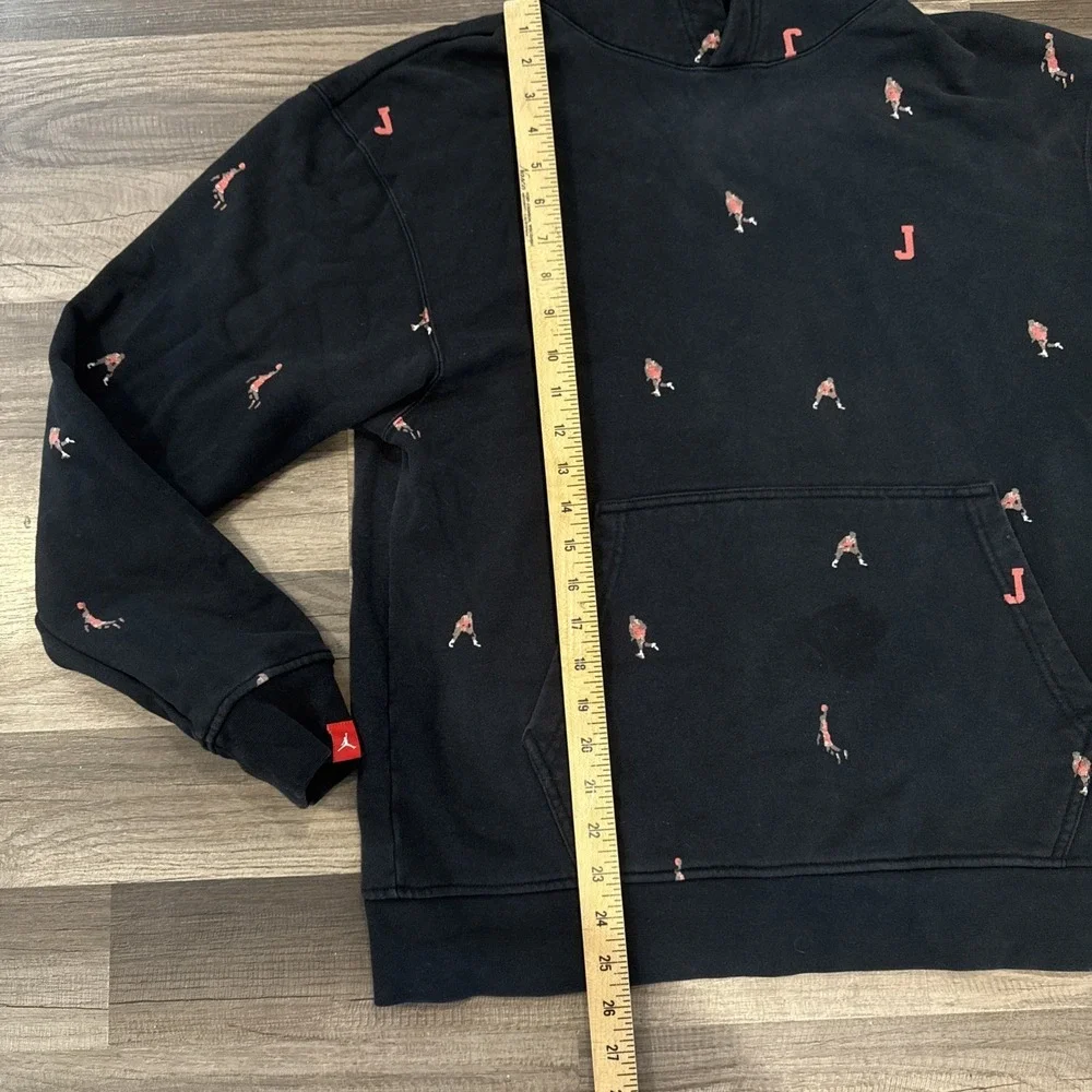Jordan Black Pullover Hoodie Sweatshirt Sz Medium Black 16 Bit Graphic